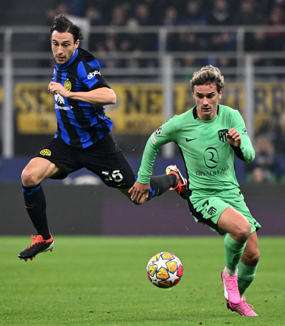 近3场贡献2球2助，米兰租将英超火力全开，买断价2600万引关注（近三战2球2助！米兰租将英超爆发，2600万买断条款成焦点）