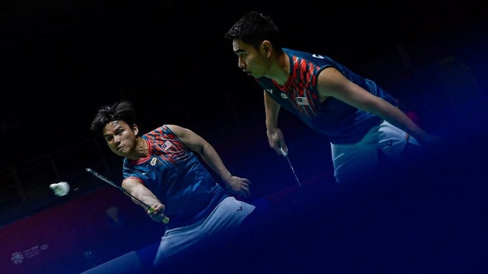 萨哈：曼联在转会市场必须谨慎，冬窗不能急于放走梅努（萨哈：曼联应谨慎操作转会，冬窗勿仓促放走梅努）