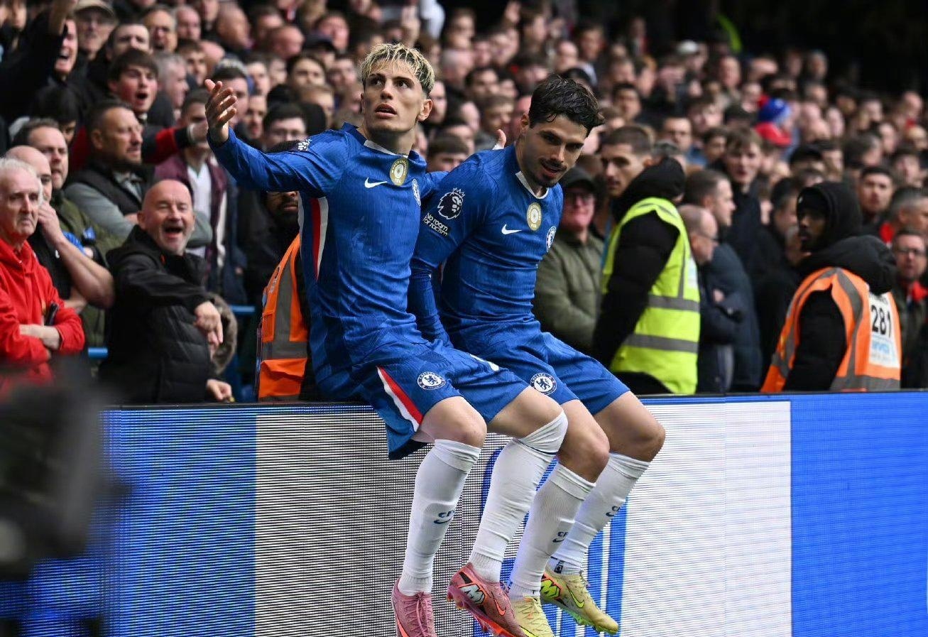 体坛女神盘点：乐天女孩黄禹菡，身材高挑五官立体人称小芭比（体坛女神图鉴：乐天女孩黄禹菡，高挑身段立体五官，被称小芭比）
