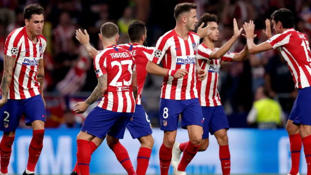 名记：曼联密切关注伯恩茅斯中场斯科特，以备将来可能转会（权威记者：曼联紧盯伯恩茅斯中场斯科特，为日后转会做准备）