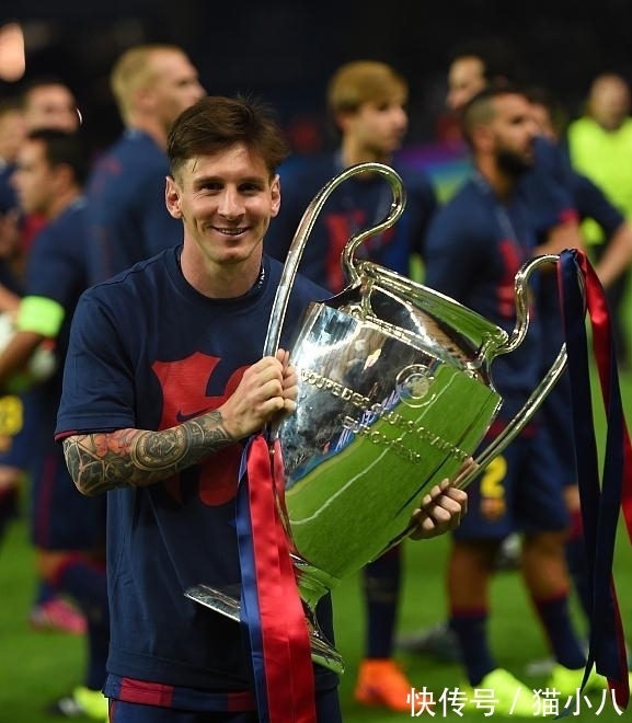 意媒：巴洛特利正随业余队训练，意丙联赛或成为现实选择（意媒：巴洛特利随业余队备训，或将转战意丙联赛）