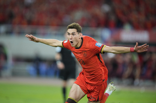 马洛塔：索默不需要任何建议，我们对他怀有极高的敬意和认可（马洛塔：索默无需建议，我们对他高度尊重与肯定）