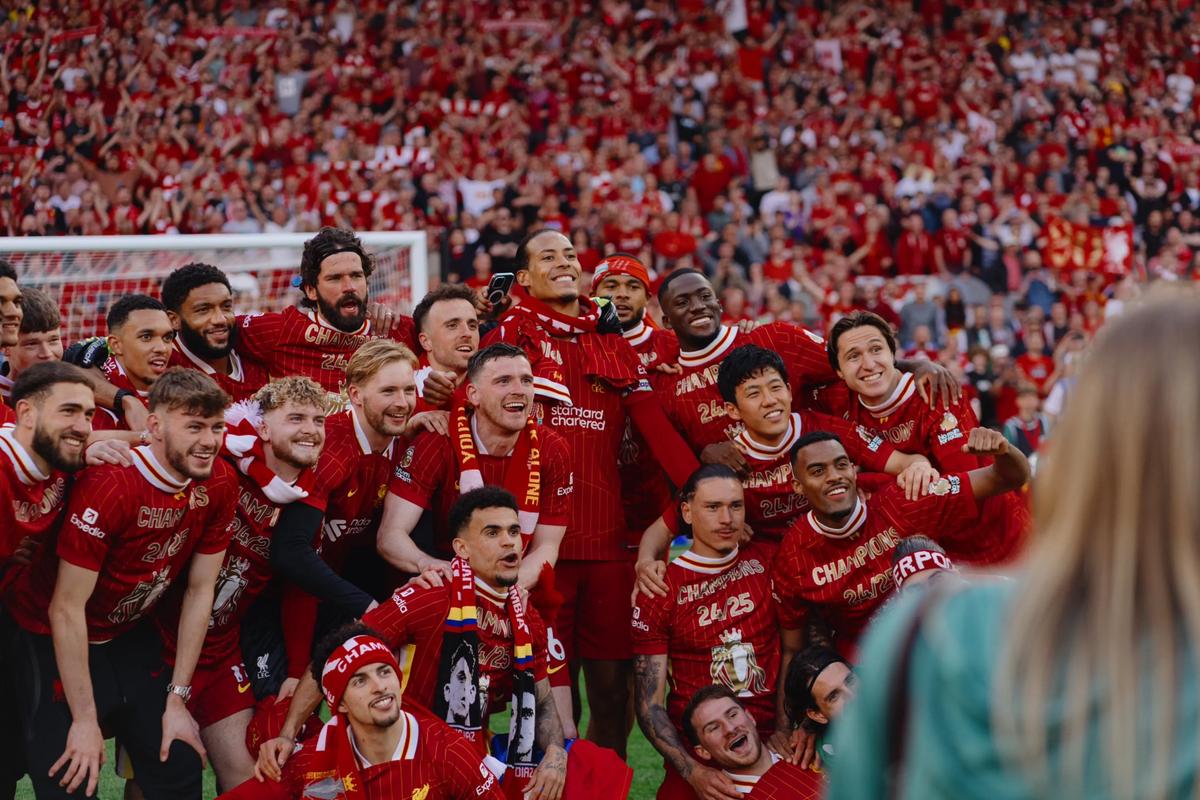 徐根宝：说我落伍的都不知道，我每天要看曼城、巴萨的比赛（徐根宝回应落伍质疑：我每天都看曼城和巴萨的比赛）