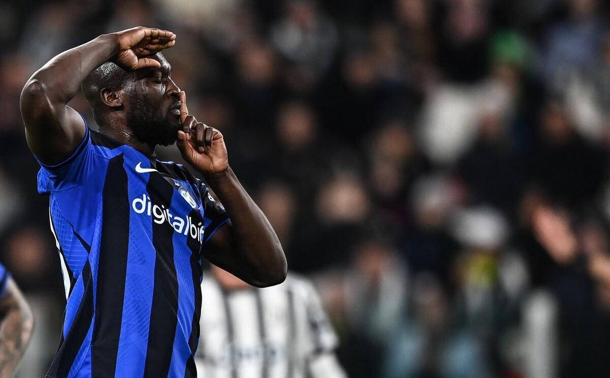 雄鹿豪取联赛最佳战绩（雄鹿强势登顶联赛战绩榜）